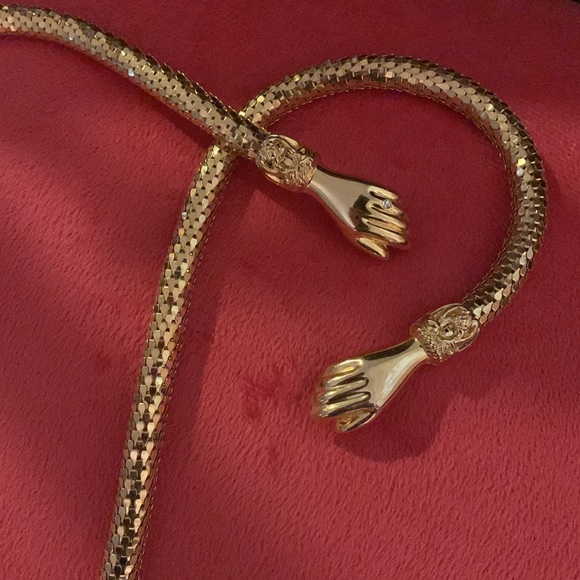 1970s DL Auld Clasping Hands Gold Tone Mesh Belt/Necklace ✨ - Picture 11 of 16